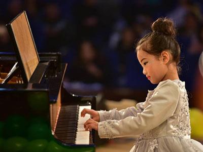 焦作请钢琴家教哪家好？